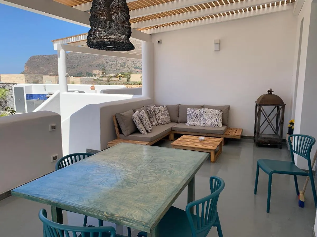 Villa Le Casuzze Ammare Favignana Italia